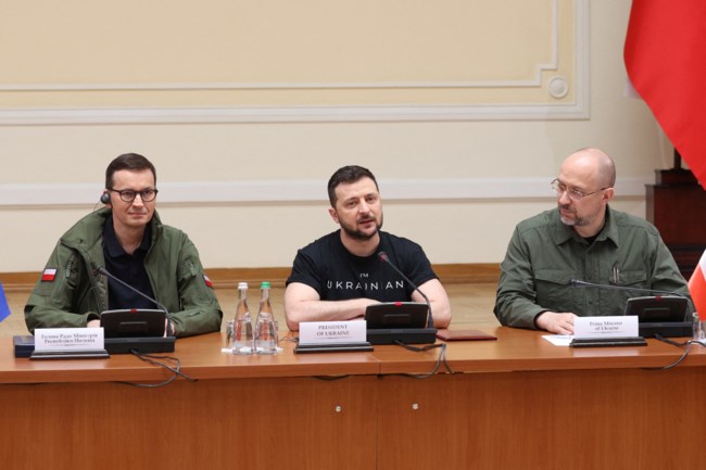 Κραυγή για βοήθεια από τον Ζελένσκι: "Η Ρωσία κατέχει το 20% της Ουκρανίας - Μάχες σε μέτωπο 1.000 χλμ"