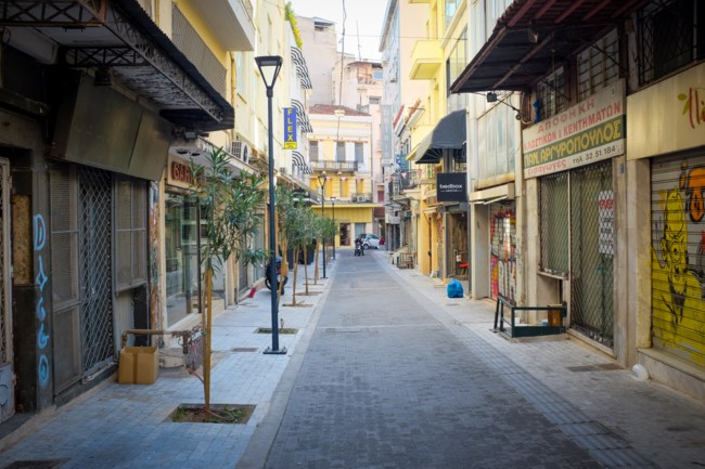 Κλειστά μαγαζιά