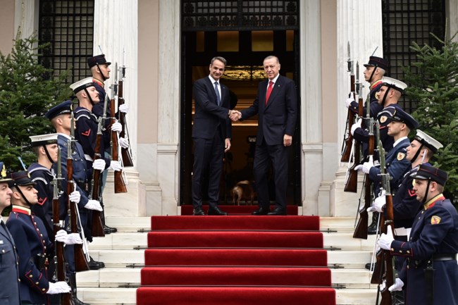 ΠΙΝΑΤ ΕΡΝΤΟΓΑΝ