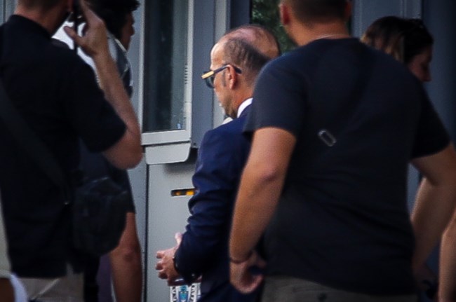 γιατρος