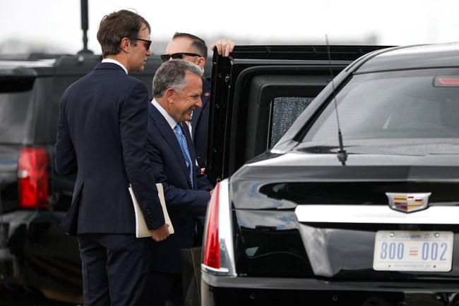 Πώς θα τελειώσει ο πόλεμος: Το γεύμα με ουκρανικούς λαχανοντολμάδες του Γουίτκοφ και τα επόμενα βήματα