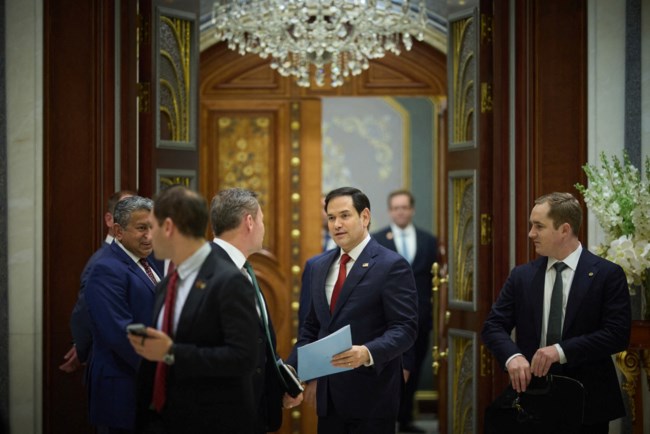 "Η μπάλα στο γήπεδο της Ρωσίας": Συμφωνία ΗΠΑ και Ουκρανίας για κατάπαυση του πυρός 30 ημερών - Τι απαντά η Μόσχα