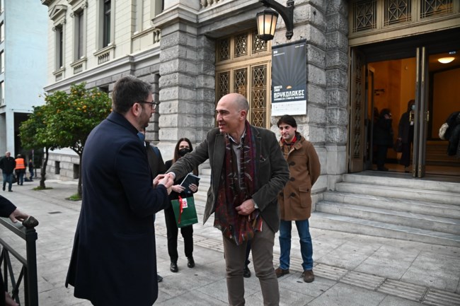 Ο Νίκος Ανδρουλάκης στο Εθνικό Θέατρο: "Η κυβέρνηση της αριστείας εξίσωσε τους καλλιτέχνες με απόφοιτους λυκείου"