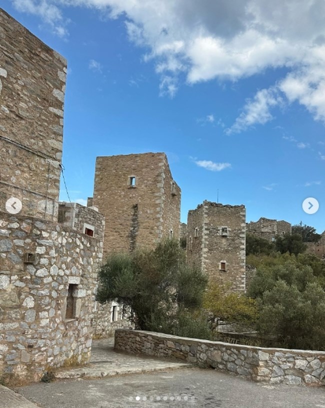 Έλενα Ράπτη