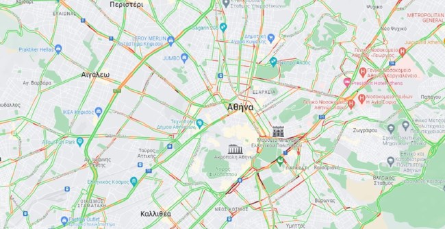 Σύγκρουση νταλίκας με μηχανή στη λεωφόρο Αθηνών – Μποτιλιάρισμα στο σημείο, αυξημένη η κίνηση στους δρόμους [εικόνα]