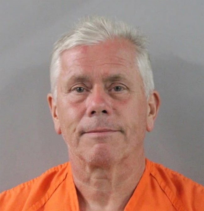 ΕΡΩΤΙΚΗ ΣΧΕΣΗ ΠΕΘΕΡΟΣ ΝΥΦΗ