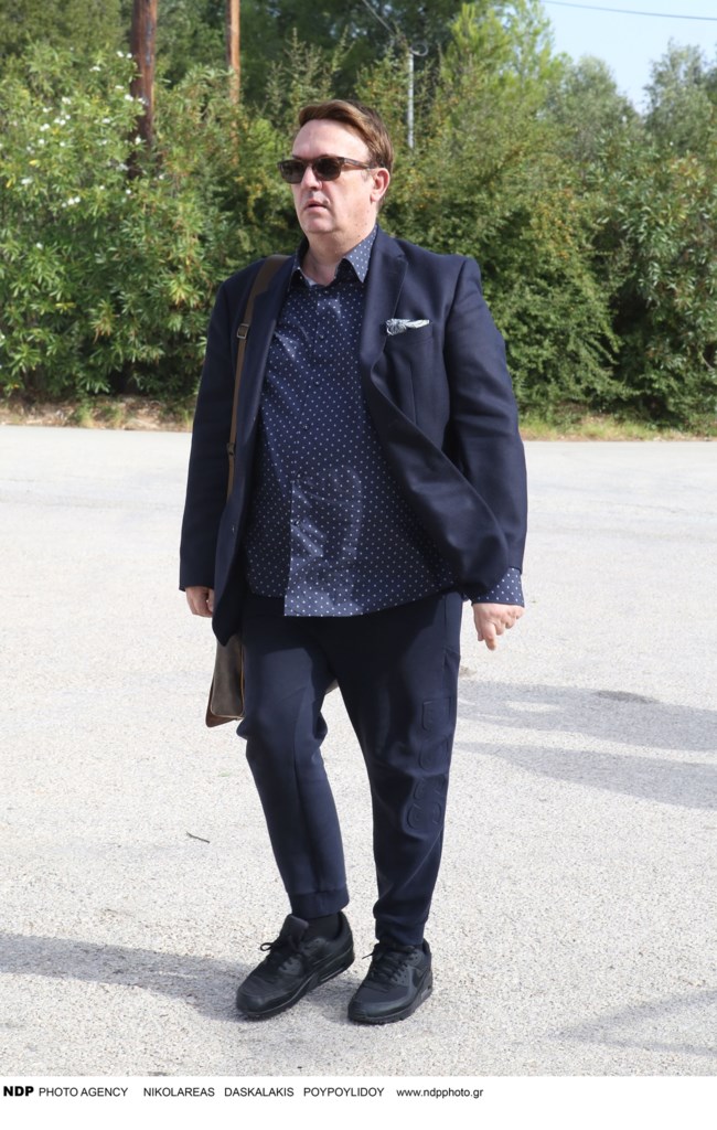 κηδεια μανθοπουλου