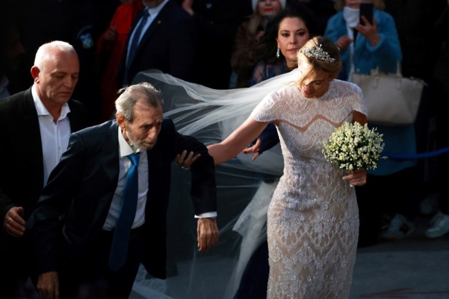 ΓΑΜΟΣ ΧΡΥΣΗΣ ΒΑΡΔΙΝΟΓΙΑΝΝΗ ΚΑΙ ΝΙΚΟΛΑΟΥ ΝΤΕ ΓΚΡΕΣ