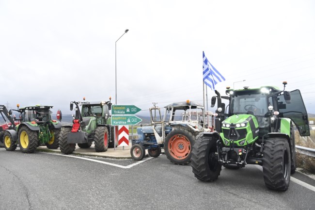 ΑΓΡΟΤΕΣ ΜΠΛΟΚΑ ΔΟΜΟΚΟΣ