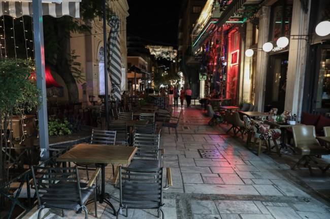 Δρόμος Αθήνα Κλειστά μαγαζιά