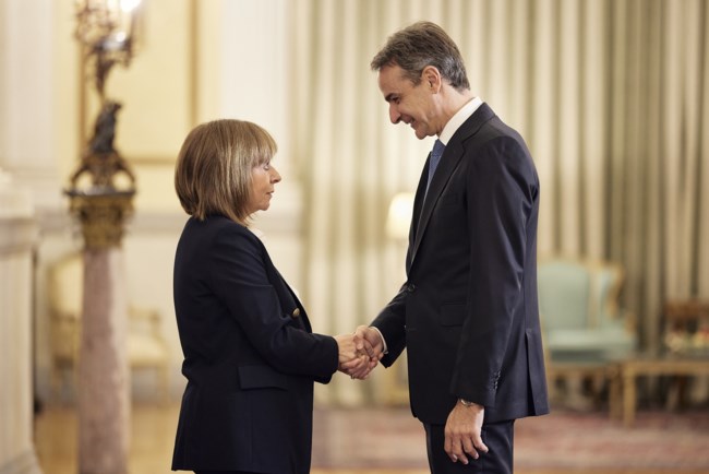 Ευχές στην Πρόεδρο της Δημοκρατίας από την πολιτική, στρατιωτική και θρησκευτική ηγεσία
