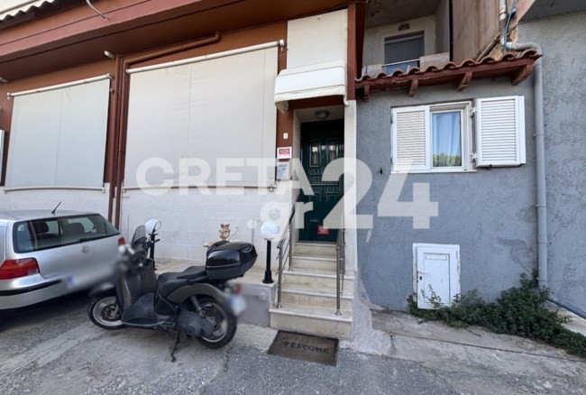 Σοκ από το πεταμένο μωρό σε κάδο στην Κρήτη: "Μύριζε έντονα χλωρίνη στη σακούλα" - Συγκλονισμένος ο διασώστης [εικόνες]