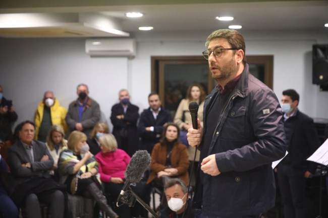 Ανδρουλάκης: Μητσοτάκης και Τσίπρας κακοποίησαν το νόημα των λέξεων "πρόοδος" και "σταθερότητα"