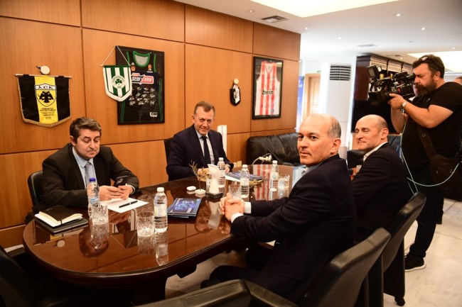Αγγελόπουλοι: "Απαράδεκτος ο Γιαννακόπουλος, δεν δεχόμαστε καμία εξομοίωση μαζί του, δεν είμαστε ίδιοι"