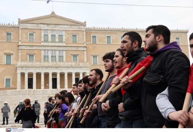 Επέτειος Γρηγορόπουλου: Άνοιξε το κέντρο της Αθήνας - Νέα συγκέντρωση στις 6 το απόγευμα [εικόνες]