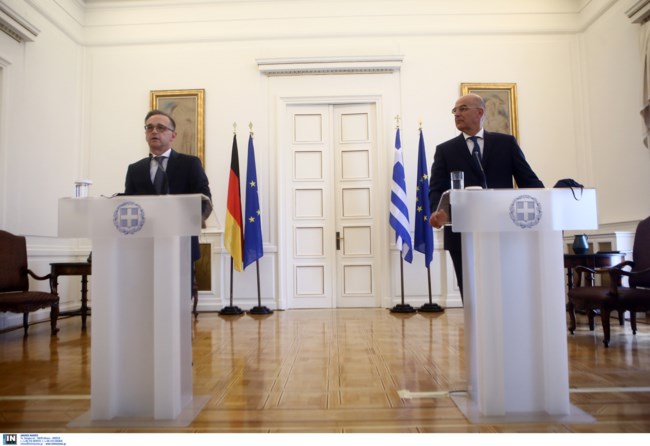 Συνάντηση Δένδια Μάας