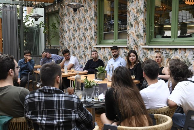 Στα Γιάννενα ο Ανδρουλάκης: Συνομίλησε με φοιτητές για το πρόβλημα της φοιτητικής στέγης