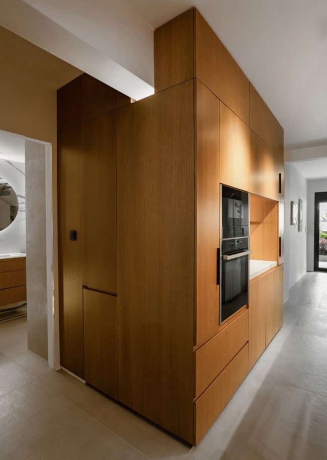 ΣΠΙΤΙ "ΠΑΡΑΘΥΡΟ ΣΤΗΝ ΠΟΛΗ ΘΕΣΣΑΛΟΝΙΚΗ