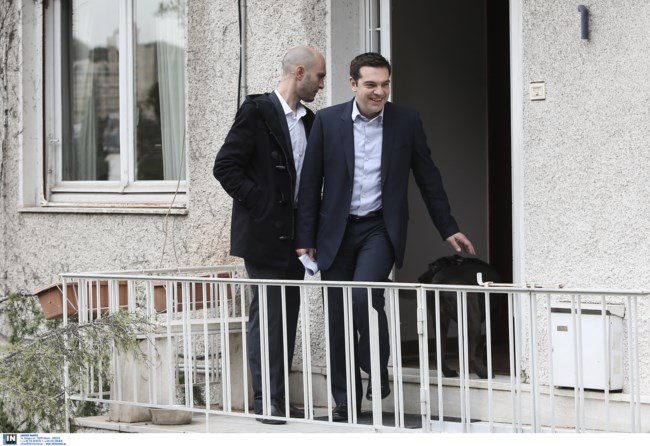 σκύλος Μίκης Θεοδωράκης