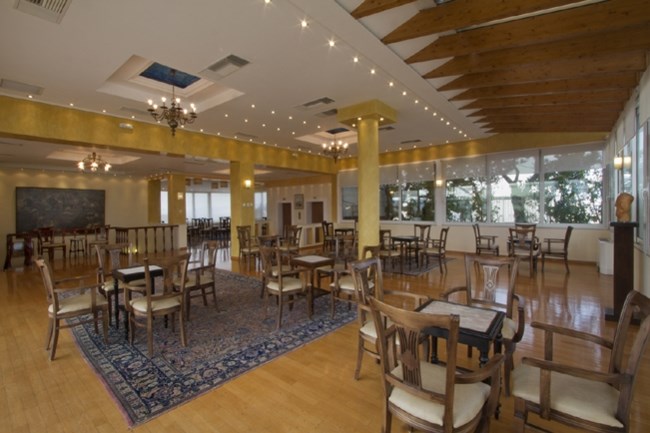 roof garden λεσχη