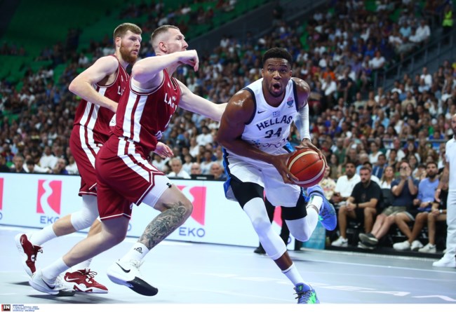 Αφιέρωμα της FIBA στον Γιάννη Αντετοκούνμπο: Ο απόλυτος φόβος των αντιπάλων και ο σεβασμός των αστέρων του μπάσκετ