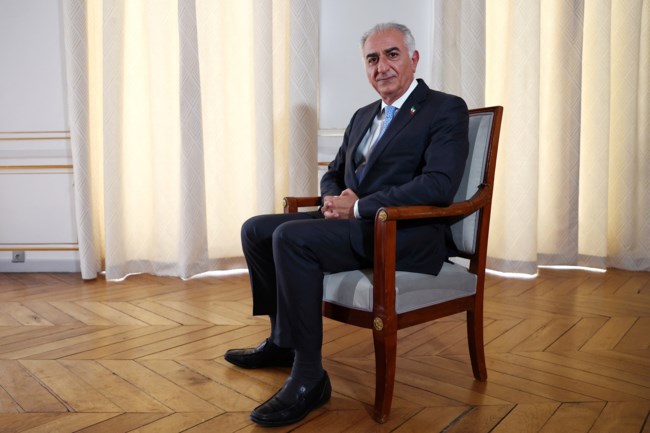 ΡΕΖΑ ΠΑΧΛΑΒΙ