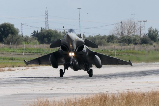 Στην Τανάγρα για την άσκηση "Σκύρος 2021" τέσσερα μαχητικά Rafale [εικόνες]