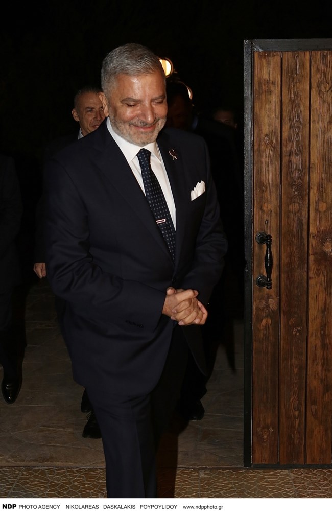 ΠΑΤΟΥΛΗΣ ΓΑΜΟΣ