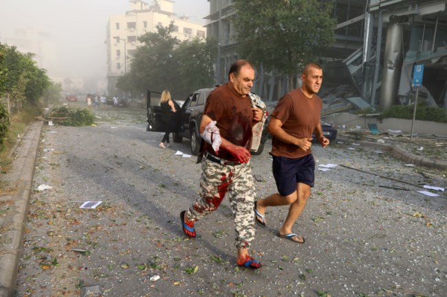 Εικόνες καταστροφής από την έκρηξη στη Βηρυτό