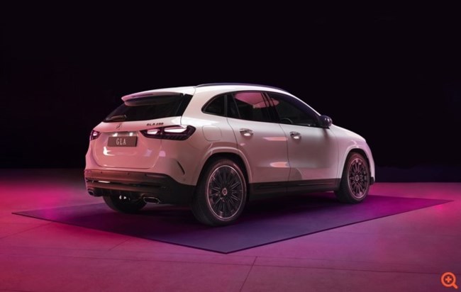 H Mercedes GLA Iconic επαναπροσδιορίζει τον ορισμό του SUV και ξεχωρίζει