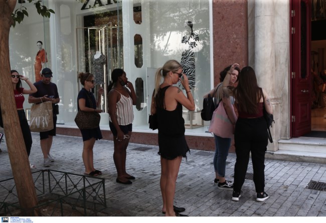 Κορκίδης: Σημαντική μείωση του τζίρου στις θερινές εκπτώσεις - Μάχη επιβίωσης για τους εμπόρους