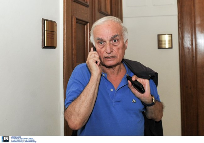 Μανώλης Μαυρομμάτης: Πήρε εξιτήριο από το νοσοκομείο μετά από μήνες νοσηλείας - Θα μεταφερθεί σε κέντρο αποκατάστασης