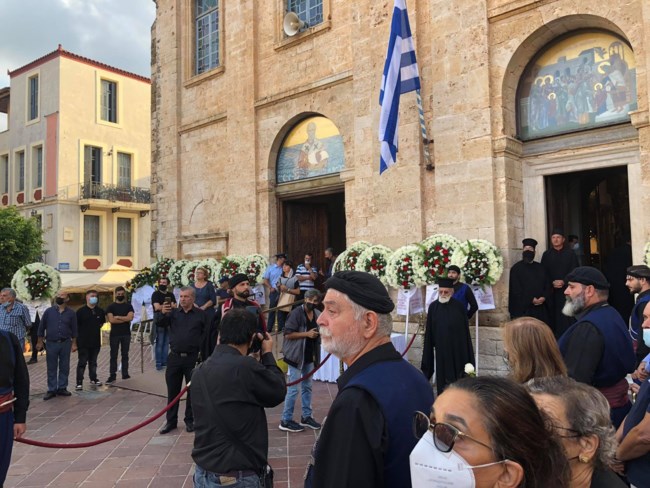 ΜΙΚΗΣ ΘΕΟΔΩΡΑΚΗΣ