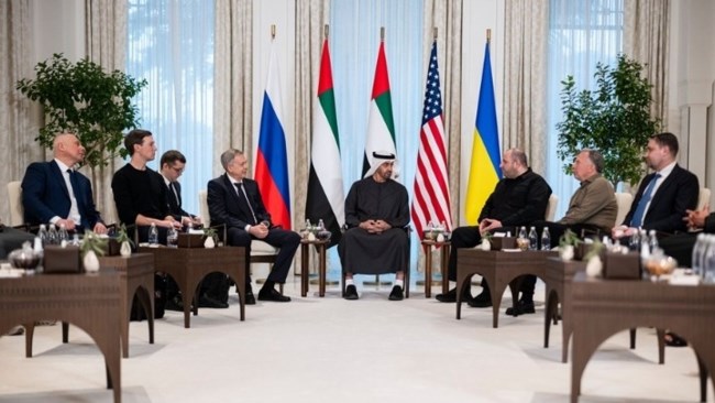 Ζελένσκι: "Νέες συναντήσεις με τη Ρωσία πιθανόν την ερχόμενη εβδομάδα" - Ρωσικό ΥΠΕΞ: "Ανοιχτοί στον διάλογο"