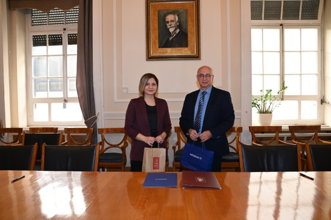 Η AEGEAN και το Οικονομικό Πανεπιστήμιο Αθηνών υπογράφουν Μνημόνιο Συνεργασίας