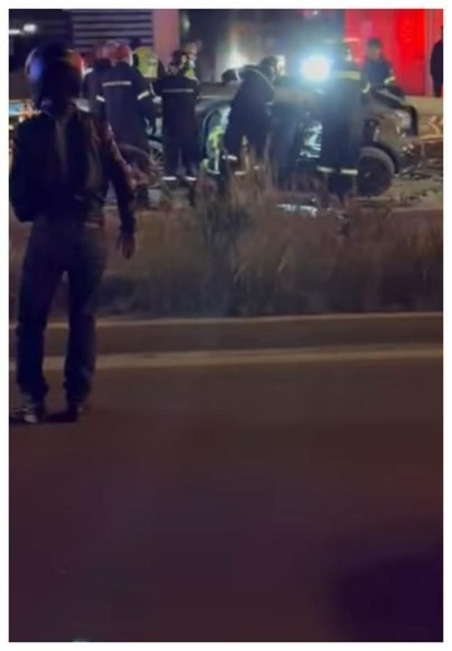 Μαρκόπουλο: Θρήνος για τον 27χρονο Νίκο – Πώς έγινε το σοκαριστικό τροχαίο με το ΙΧ που καρφώθηκε στις κολώνες