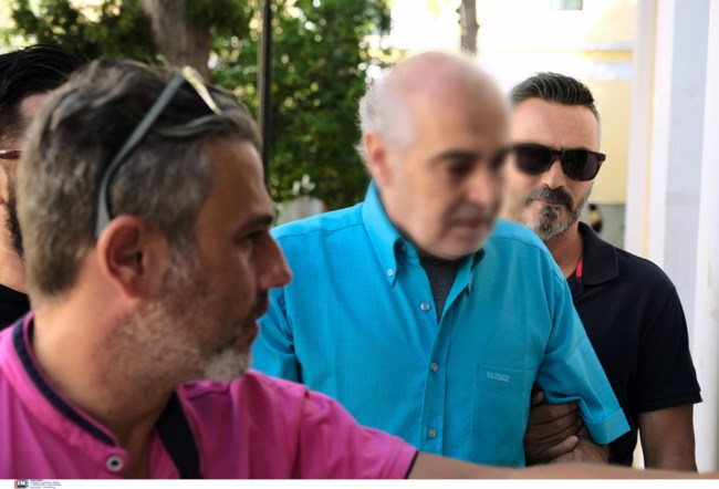 ΠΑΡΟΥΣΙΑΣΤΗΣ ΠΟΡΝΟΓΡΑΦΙΑ