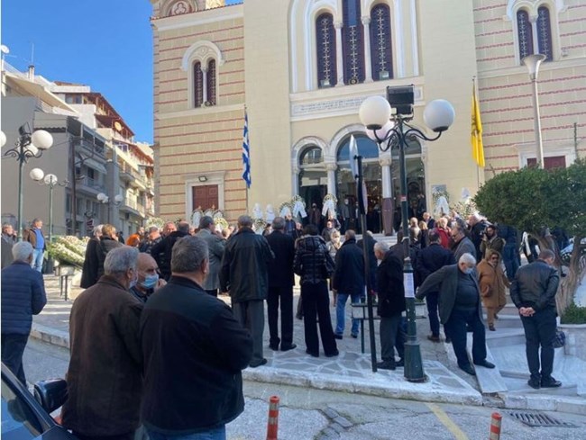 κηδεια μητερας παναγιωτοπουλου