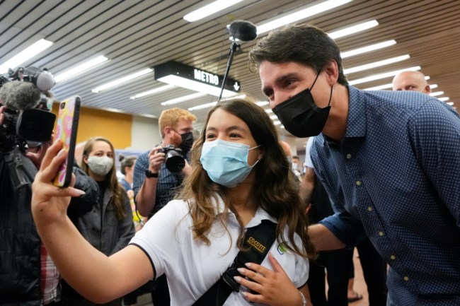 Τζάστιν Τριντό: Είναι ένα αστέρι που δύει; H "λαβωμένη" τρίτη θητεία του στον Καναδά [ανάλυση]