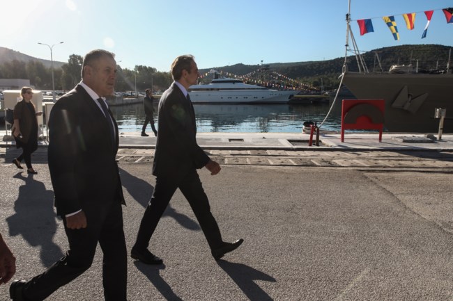 Μητσοτάκης: "Όποιος παραβιάζει τα σύνορα, τιμωρείται" - Καρφιά για "επίδοξους ταραχοποιούς και αυτοκρατορικά οράματα"