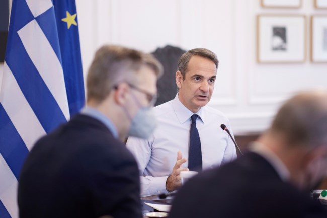 Ο Μητσοτάκης καταγγέλλει κερδοσκοπία στα καύσιμα: Με πρόσχημα την Ουκρανία εκτόξευσαν τις τιμές