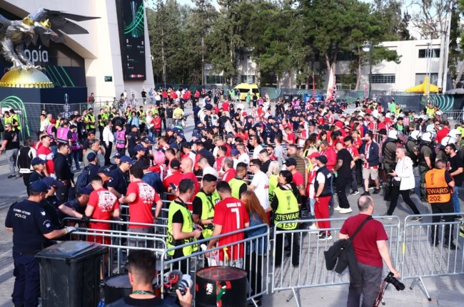 ΦΙΛΑΘΛΟΙ ΟΛΥΜΠΙΑΚΟΣ