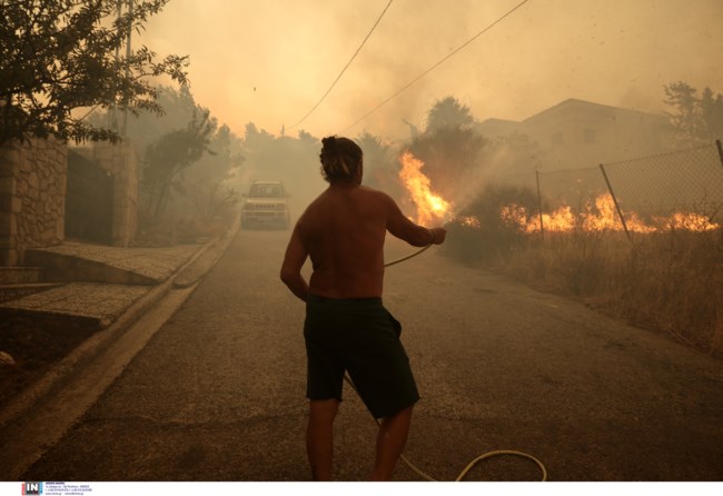 Φωτιά στην Πεντέλη