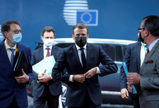 Σύνοδος Κορυφής: Ομοβροντία δηλώσεων στήριξης στην Ελλάδα από Φον Ντερ Λάιεν, Μακρόν και Μισέλ