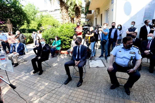 Ο δήμος Αθηναίων τίμησε τον Νεκτάριο Σάββα - Το όνομα του δολοφονημένου αστυνομικού δόθηκε σε δρόμο