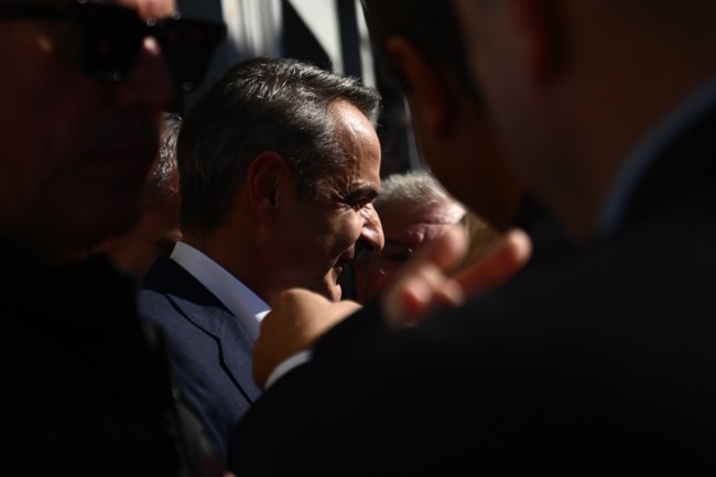 Μητσοτάκης στην Ελευσίνα: Η γεωπολιτική θέση της Ελλάδας αναβαθμίζεται διαρκώς και η χώρα ισχυροποιείται