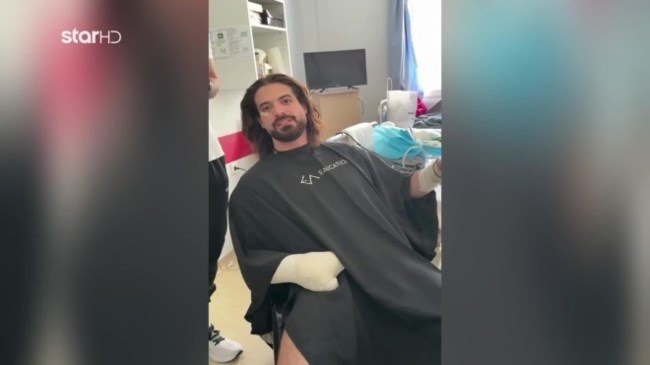 Άρης Μουγκοπέτρος: "Θα παίξω κλαρίνο και με ένα χέρι" - "Δε με αφήνουν να του μιλήσω", λέει ο φίλος που του έδωσε την κροτίδα