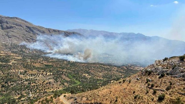 φωτια κρητη