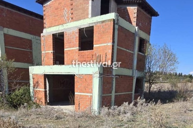Σοκ στη Θεσσαλονίκη: Βρέθηκε σκελετοποιημένη σορός σε οικοδομή στην Επανομή