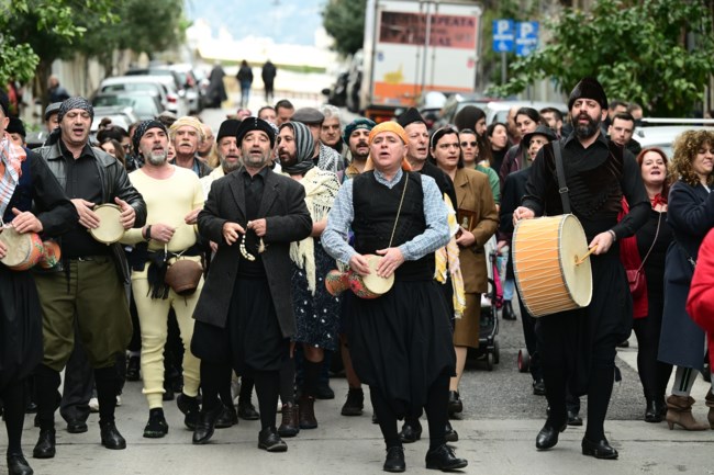 ΠΑΤΙΝΑΔΑ ΠΑΓΚΡΑΤΙ